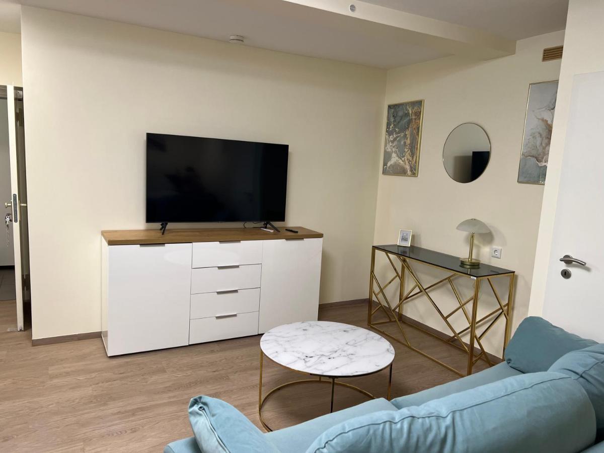 Souterrain Studio-Apartment Norimberga Esterno foto